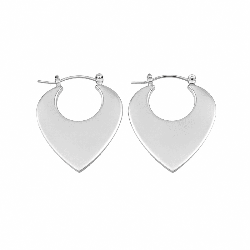 Pendientes tipo aro con elegante diseño en forma de corazón y acabado brillante premium