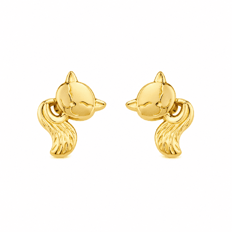 Pendientes con delicado diseño de gatito y acabado brillante premium