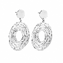 Pendientes largos con diseño ovalado artístico y acabado brillante premium