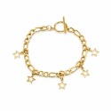 Pulsera de eslabones con delicados charms de estrellas que aportan un toque femenino, moderno y elegante.
