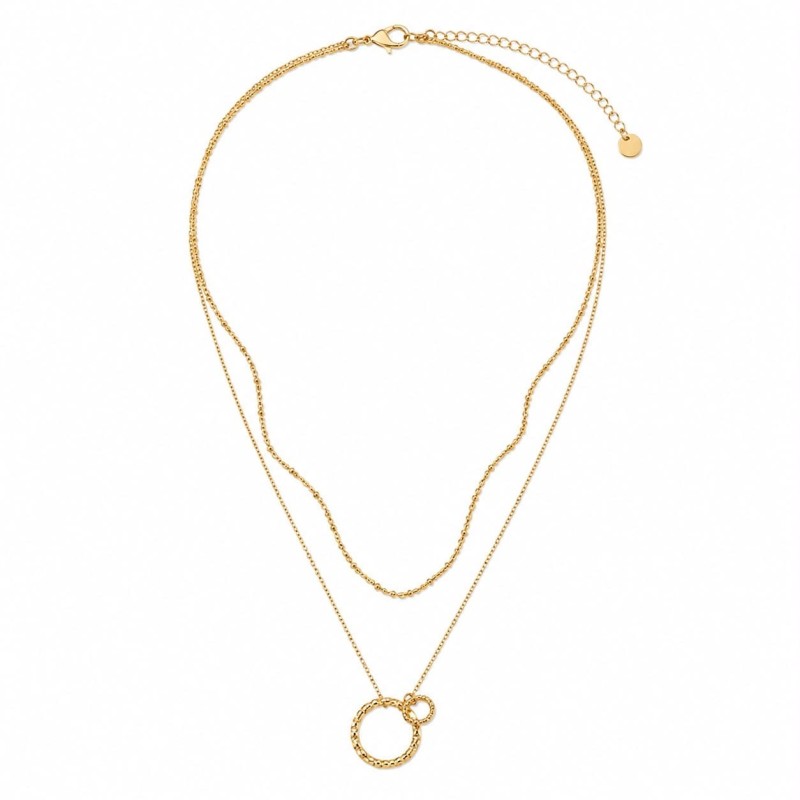 Collar de doble cadena con colgante de círculos entrelazados que simbolizan la unión, la armonía y la elegancia atemporal.