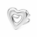 Anillo de inspiración romántica que combina delicadeza, elegancia y modernidad en una pieza única.