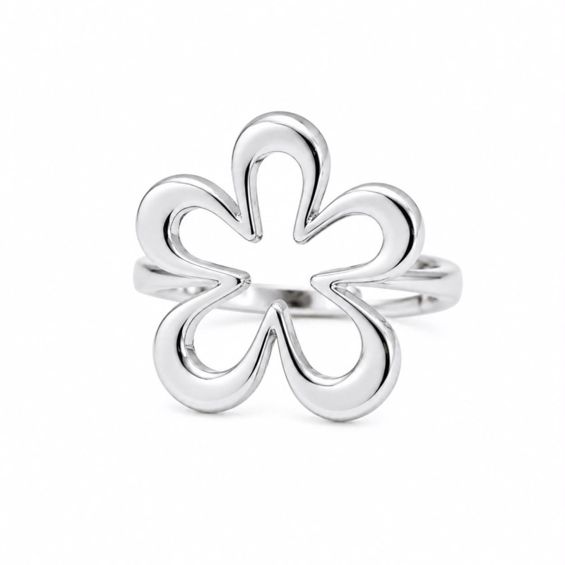 Anillo de inspiración floral que combina delicadeza, modernidad y sofisticación en una pieza llena de encanto.