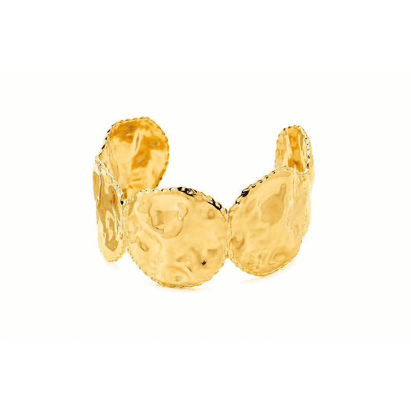 Brazalete de diseño artístico y elegante con acabado martillado luminoso COLOR DORADO